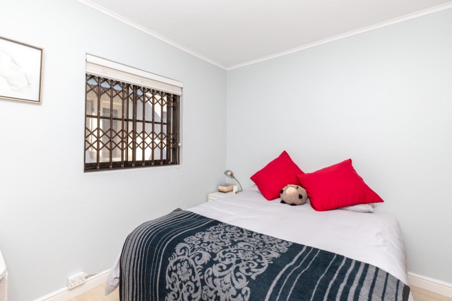 1 Bedroom Property for Sale in Rondebosch Western Cape